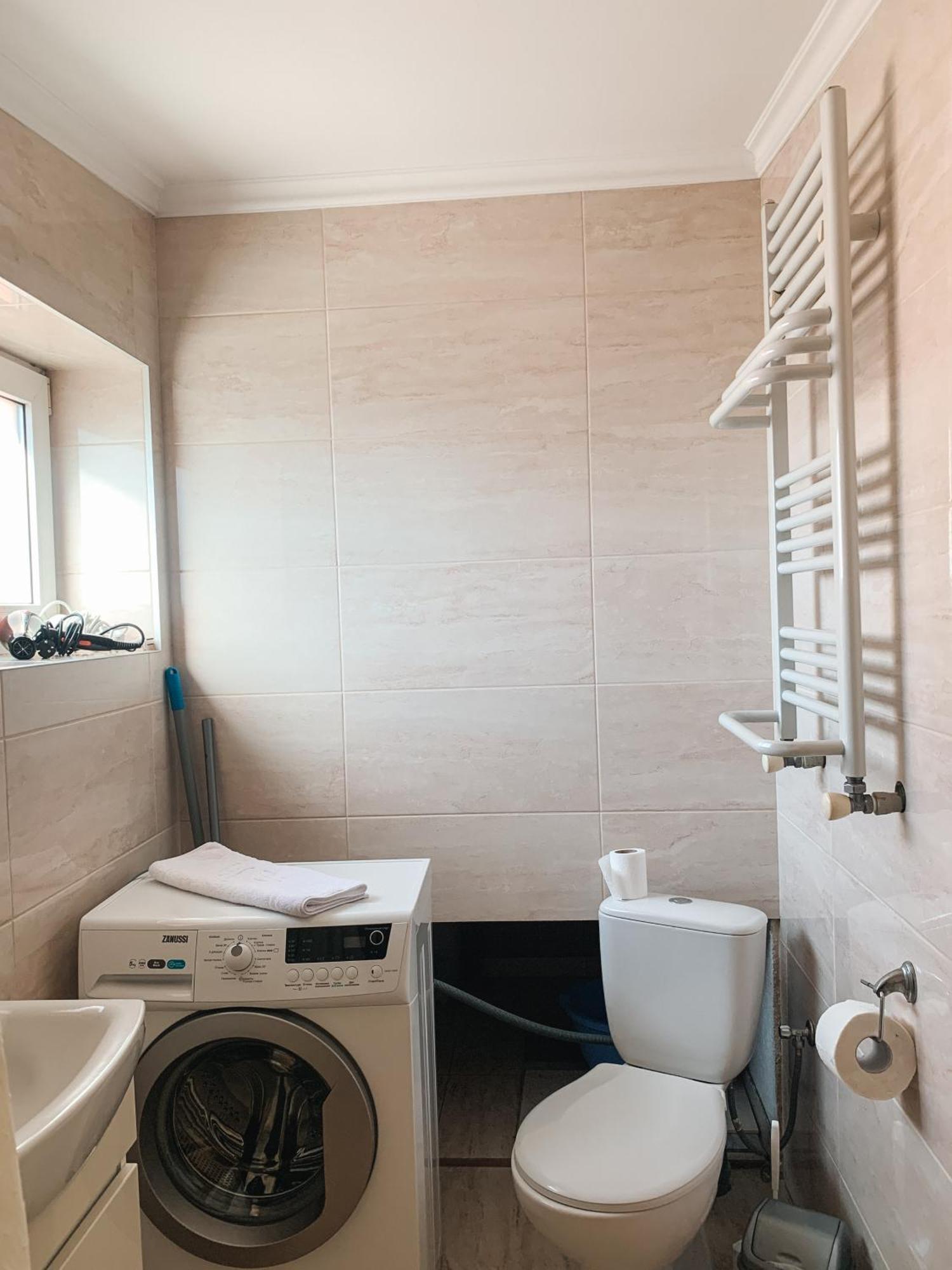 מוקצ'בה Apartments Domovik Korzo מראה חיצוני תמונה